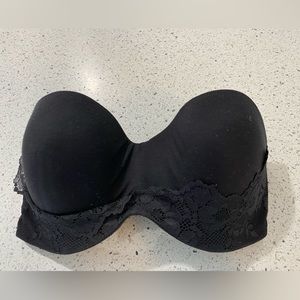 Victoria’s Secret Body by Victoria Strapless Bra 32DDD